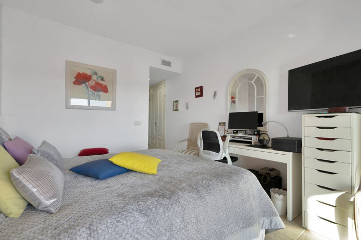 Image No.32-Propriété de 2 chambres à vendre à Estepona