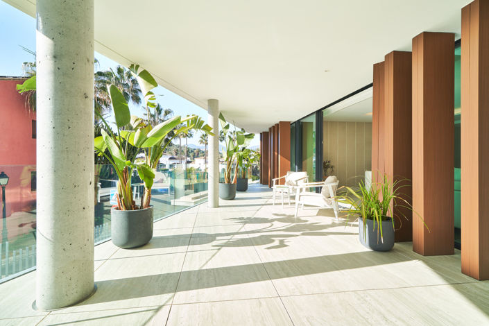 Image No.11-2 Bed Property for sale