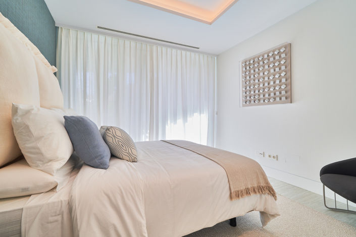 Image No.25-2 Bed Property for sale