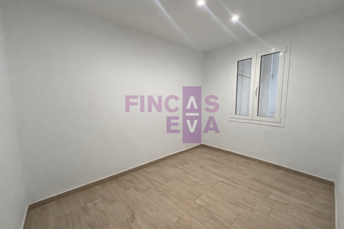 Image No.4-Propriété de 3 chambres à vendre à Barcelona