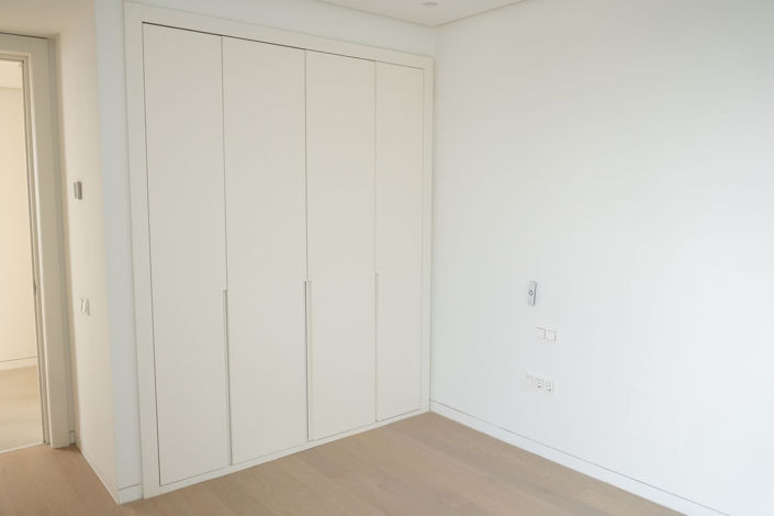 Image No.14-3 Bed Property for sale