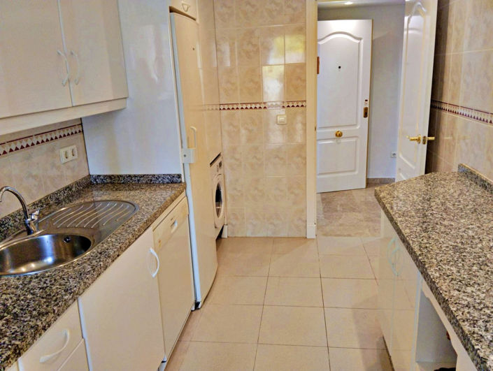 Image No.20-2 Bed Property for sale