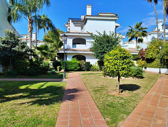 Image No.35-2 Bed Property for sale