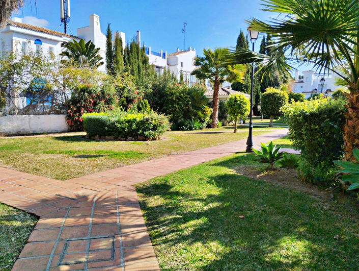 Image No.40-2 Bed Property for sale