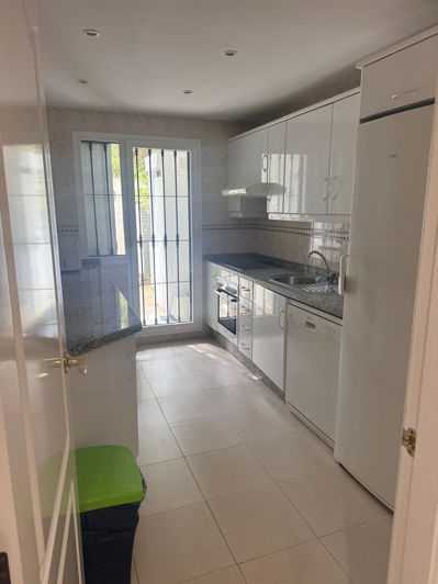 Image No.5-2 Bed Property for sale