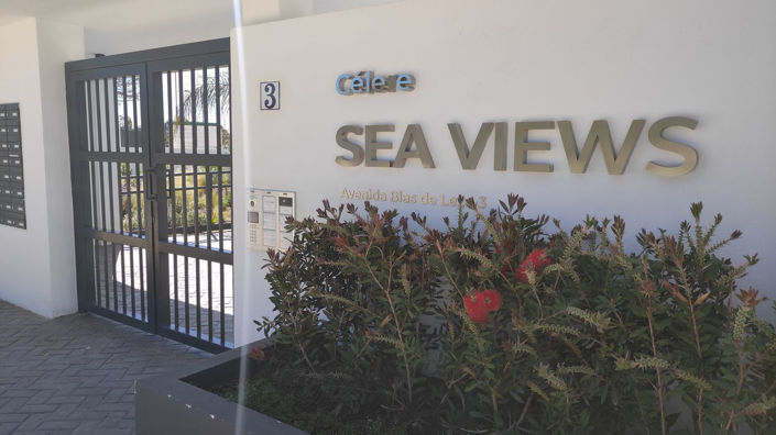 Image No.26-2 Bed Property for sale