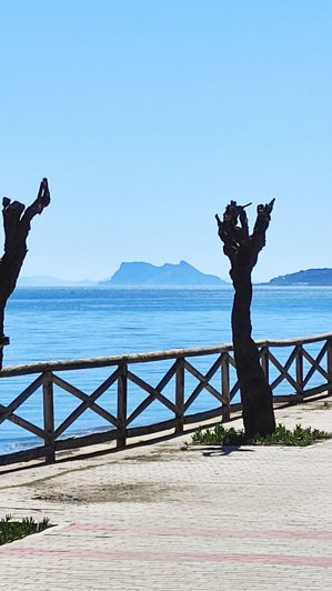 Image No.31-2 Bed Property for sale