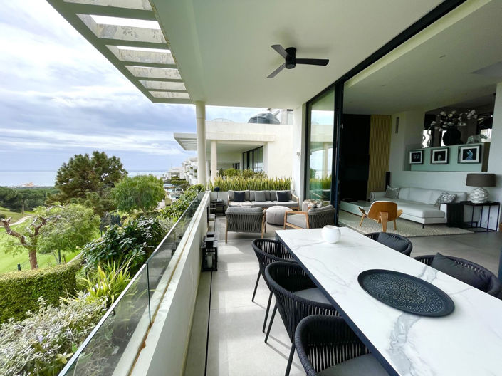 Image No.11-3 Bed Property for sale