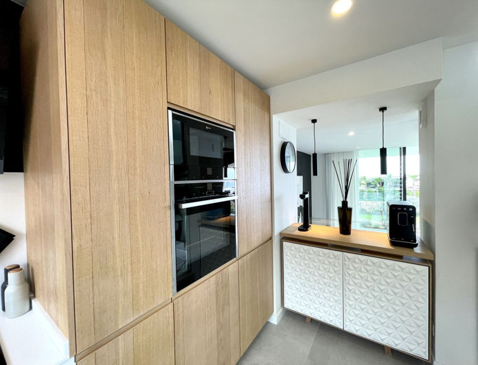 Image No.15-3 Bed Property for sale