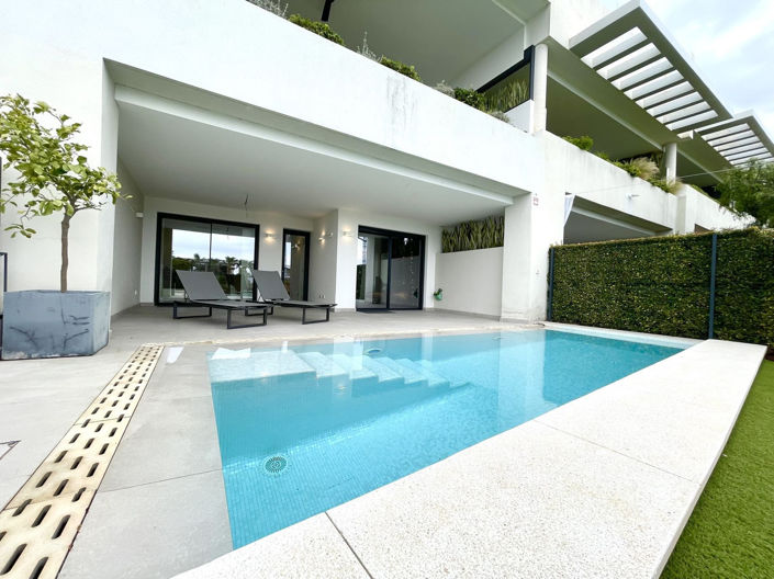 Image No.42-3 Bed Property for sale