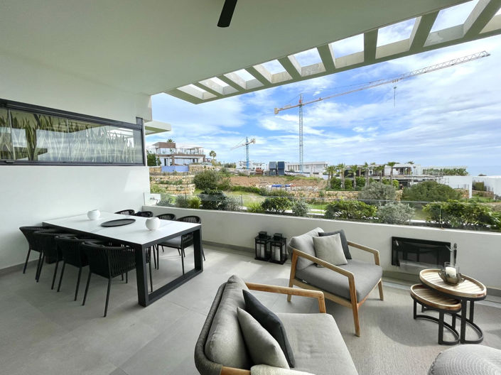 Image No.9-3 Bed Property for sale