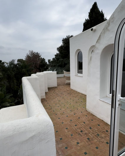 Image No.49-5 Bed Property for sale