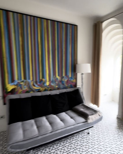 Image No.9-5 Bed Property for sale