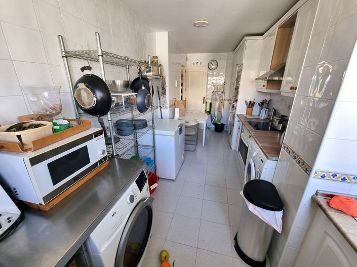 Image No.3-Propriété de 3 chambres à vendre à Estepona