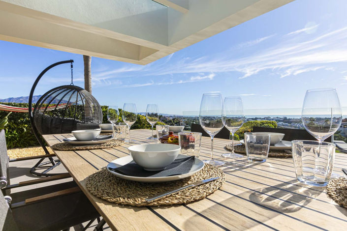 Image No.18-4 Bed Property for sale