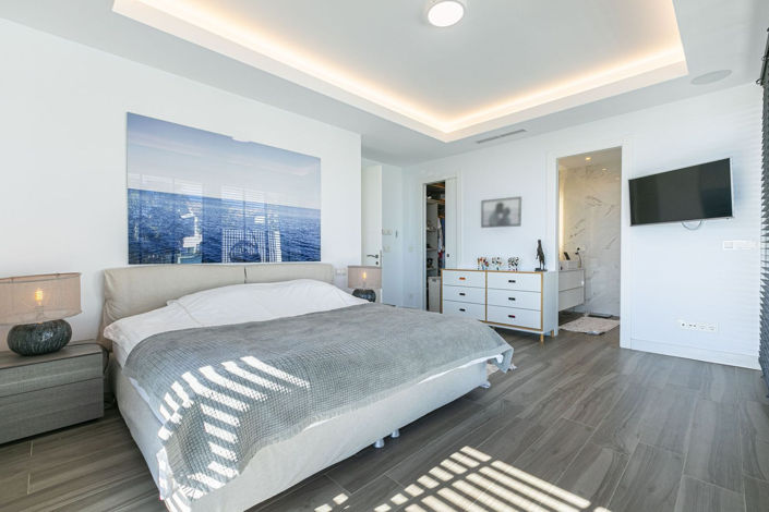 Image No.33-4 Bed Property for sale