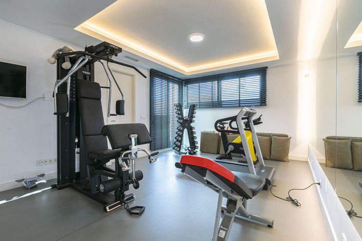 Image No.37-4 Bed Property for sale