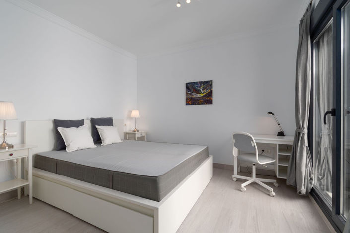 Image No.18-4 Bed Property for sale