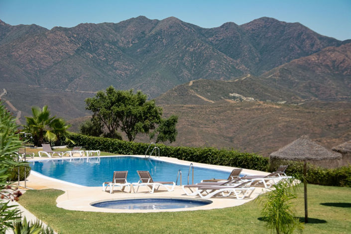 Image No.36-4 Bed Property for sale