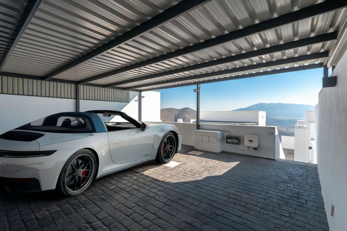 Image No.38-4 Bed Property for sale