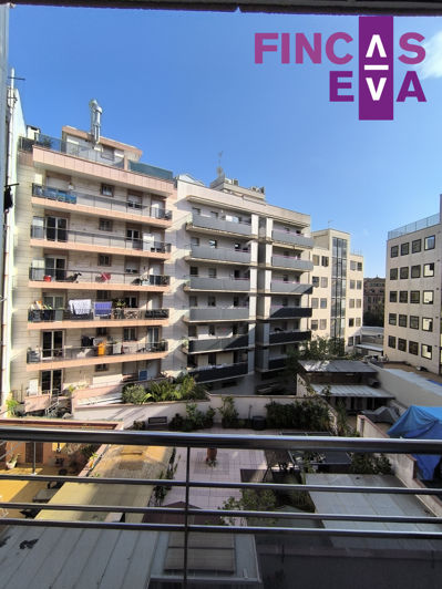 Image No.2-Propriété de 3 chambres à vendre à Barcelona