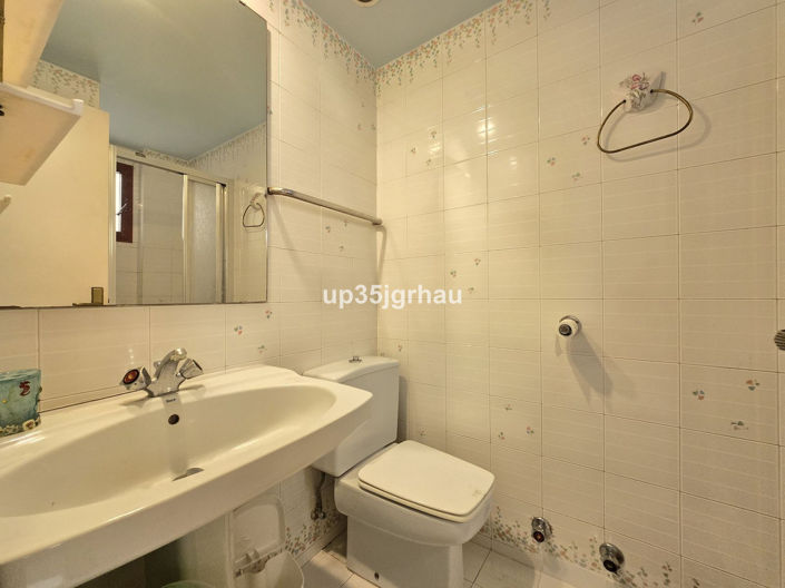 Image No.19-2 Bed Property for sale