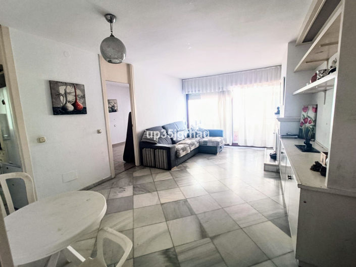 Image No.4-2 Bed Property for sale