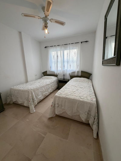 Image No.14-Propriété de 3 chambres à vendre à Casares