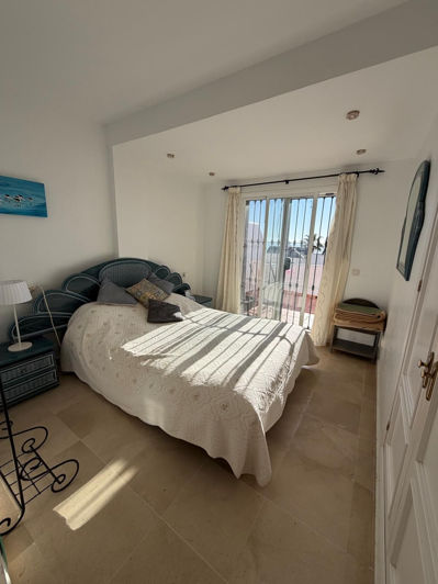 Image No.8-Propriété de 3 chambres à vendre à Casares