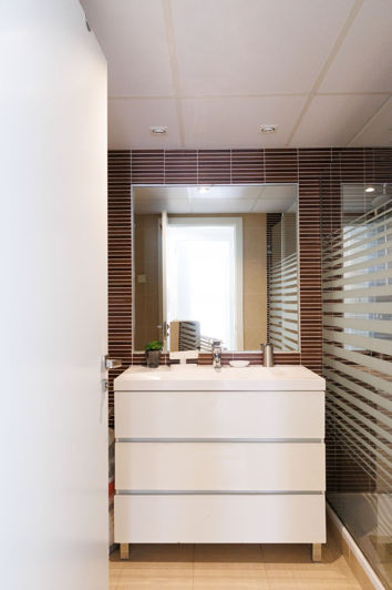 Image No.24-2 Bed Property for sale