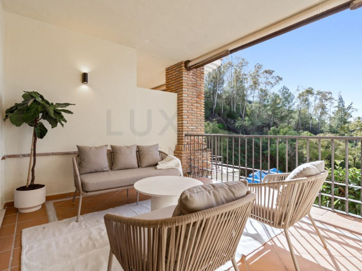 Image No.30-2 Bed Property for sale