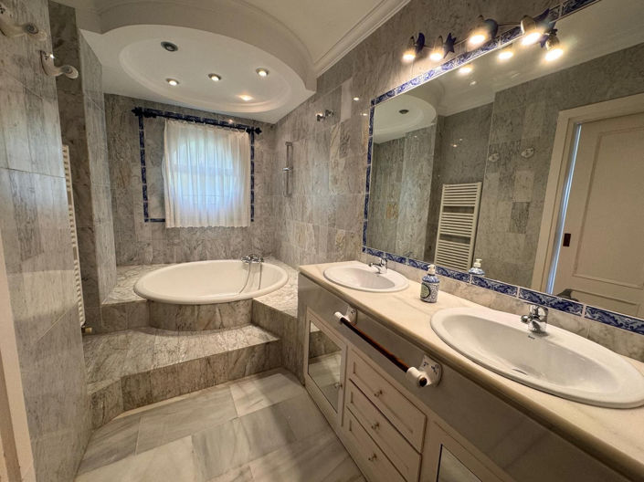 Image No.17-Propriété de 3 chambres à vendre à Manilva