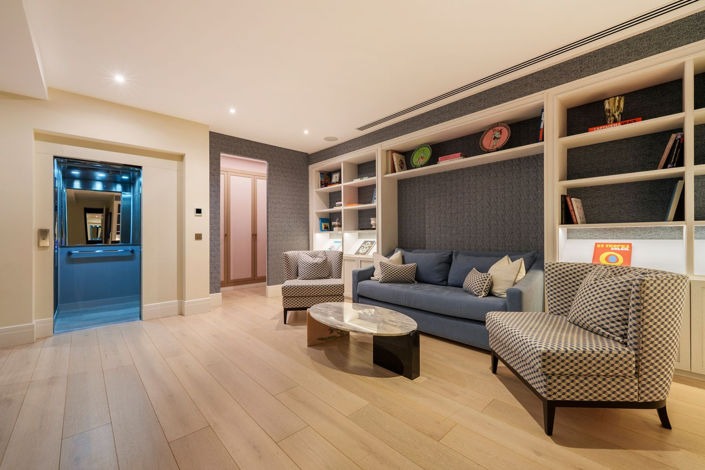 Image No.34-5 Bed Property for sale