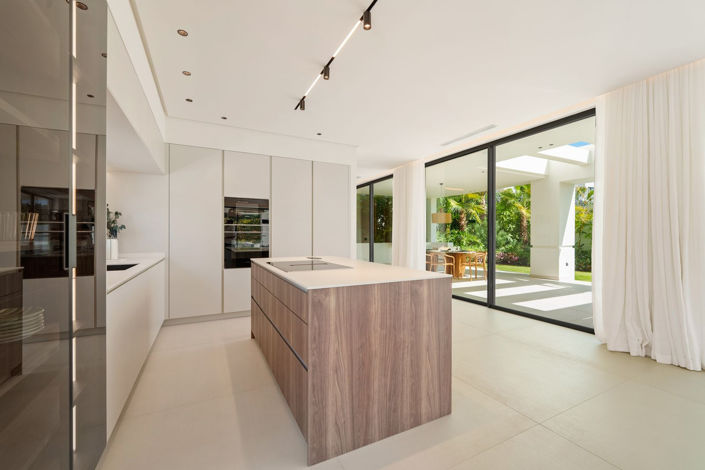 Image No.35-5 Bed Property for sale