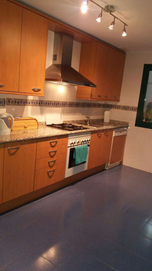 Image No.12-2 Bed Property for sale