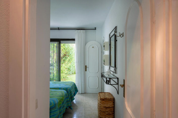 Image No.23-2 Bed Property for sale