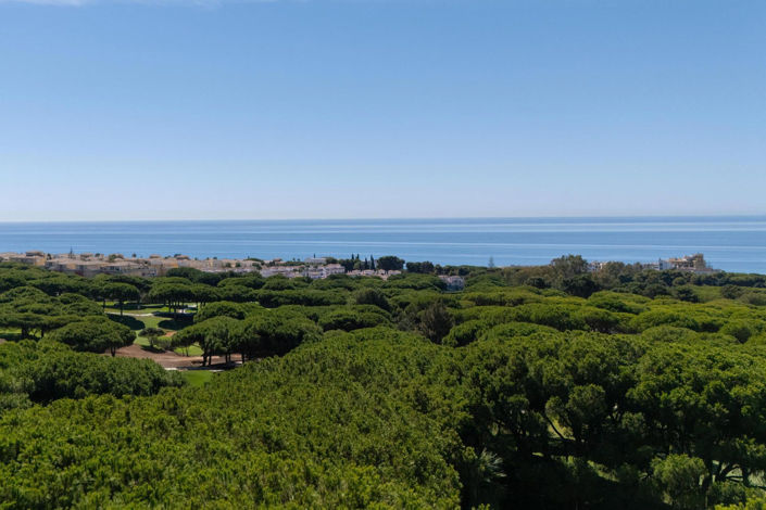 Image No.32-2 Bed Property for sale