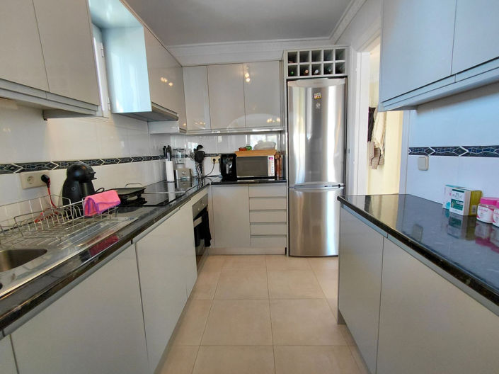 Image No.16-3 Bed Property for sale