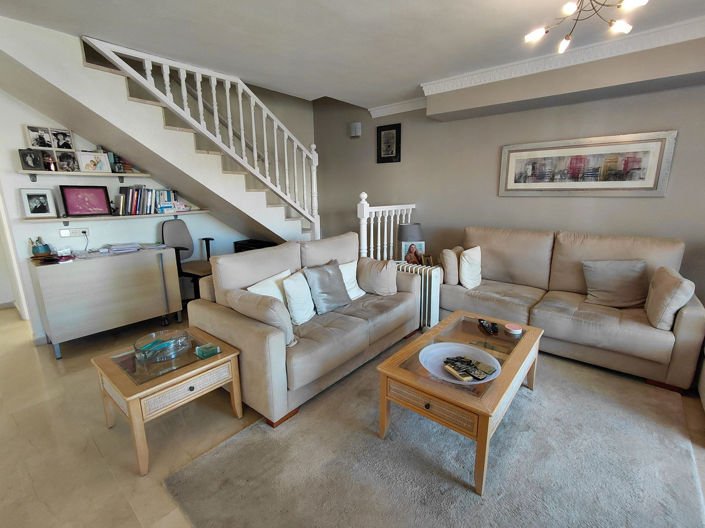 Image No.3-3 Bed Property for sale