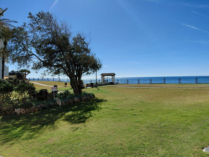 Image No.38-3 Bed Property for sale