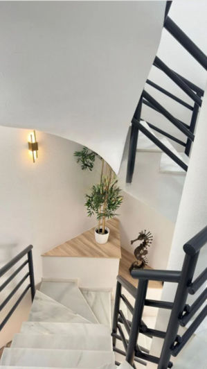 Image No.13-3 Bed Property for sale