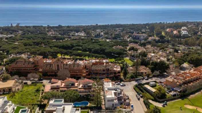 Image No.3-3 Bed Property for sale