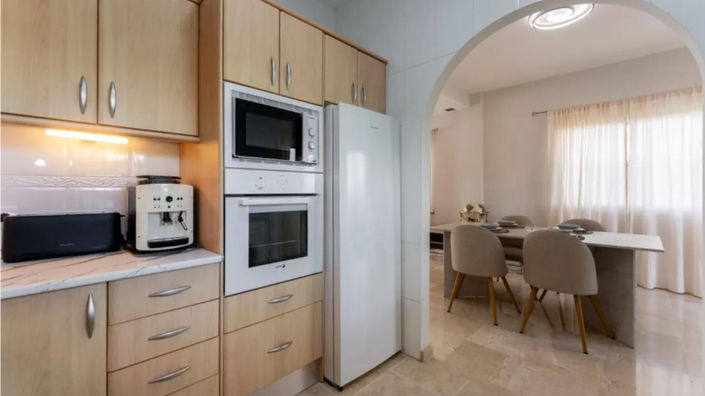 Image No.7-3 Bed Property for sale