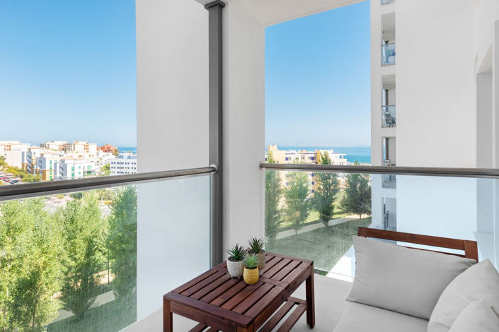 Image No.18-2 Bed Property for sale