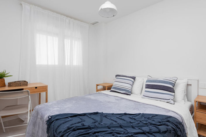 Image No.5-2 Bed Property for sale