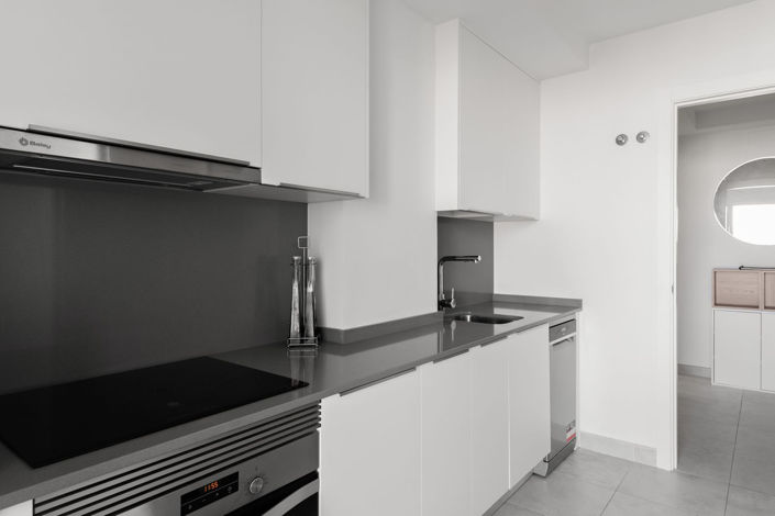 Image No.8-2 Bed Property for sale