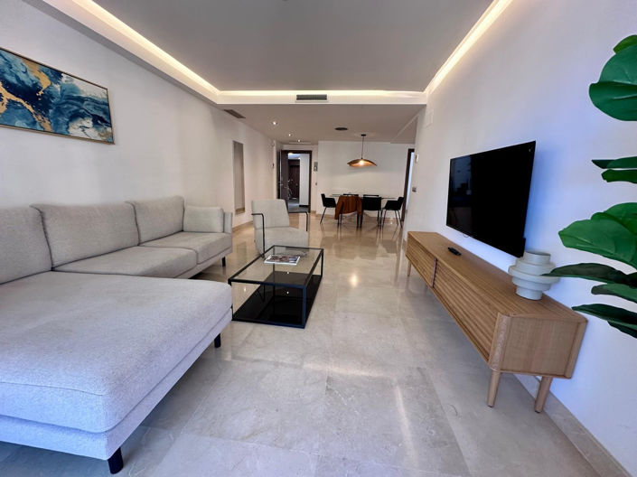 Image No.21-3 Bed Property for sale