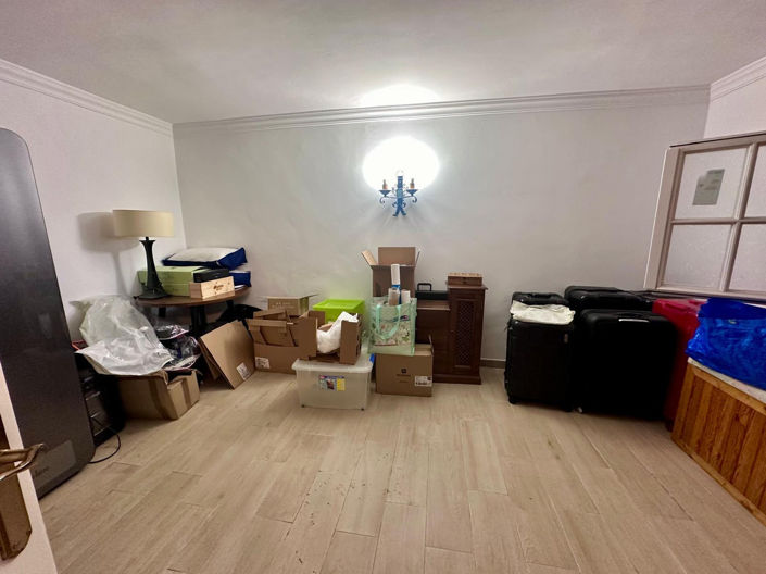 Image No.19-4 Bed Property for sale