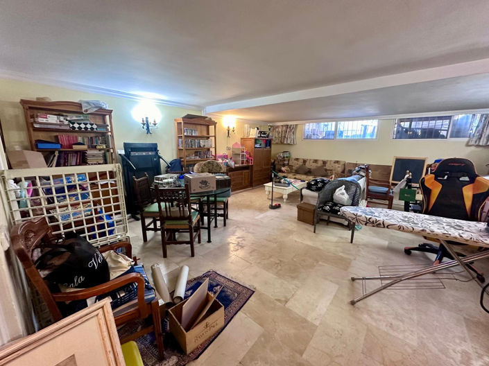 Image No.20-4 Bed Property for sale