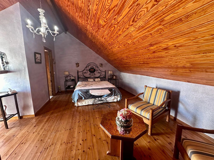 Image No.38-4 Bed Property for sale